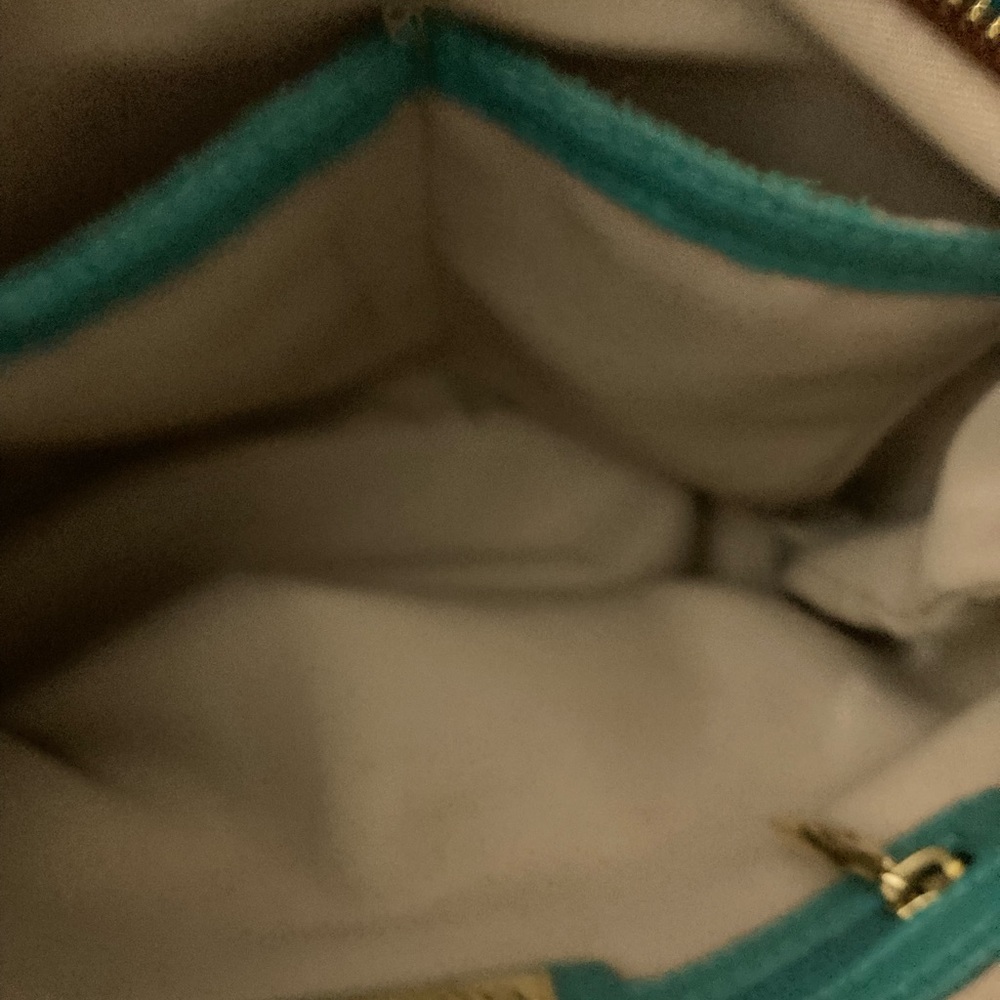 Valentina Adjustable Pebble Leather Shoulder/Crossbody Bag - Picture 12 of 16